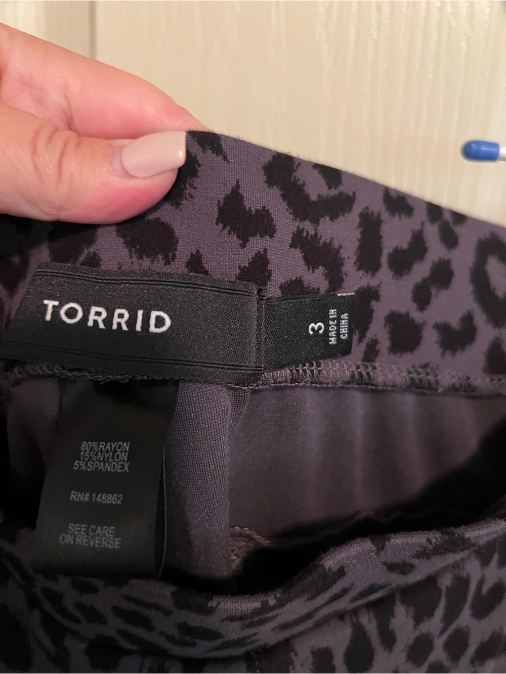 torrid Leopard Print Ankle Pants with Zip Pocket - Picture 3 of 3